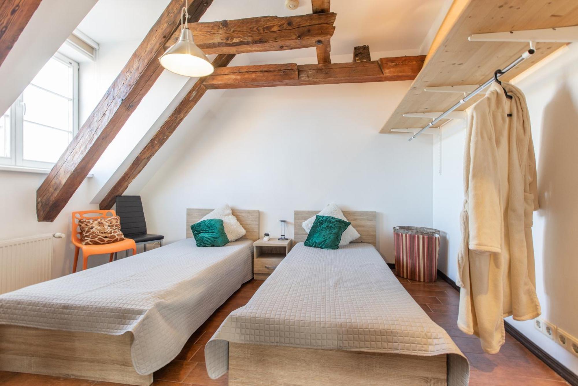 شقة Mansard In Old Town ريغا المظهر الخارجي الصورة